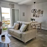 Arco De La Villa,solo Familia Y Parejas,parking Gratuito Апартаменты *