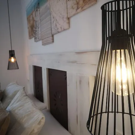 Arco De La Villa,solo Familia Y Parejas,parking Gratuito Apartment