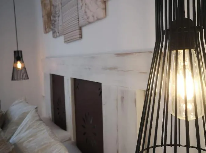 Arco De La Villa,solo Familia Y Parejas,parking Gratuito Apartment