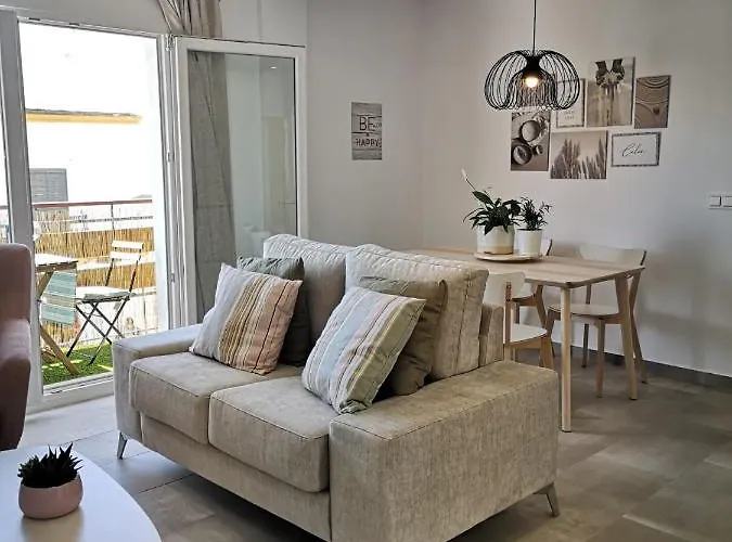 Arco De La Villa,solo Familia Y Parejas,parking Gratuito Апартаменты *